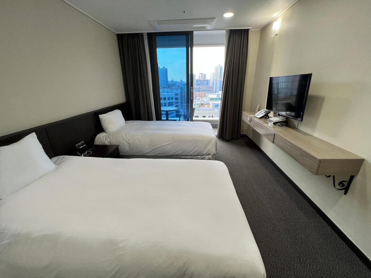 Incheon Rivieraverium Hotel Экстерьер фото